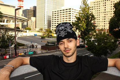 MOI NOIR ROYAL BEANIE
